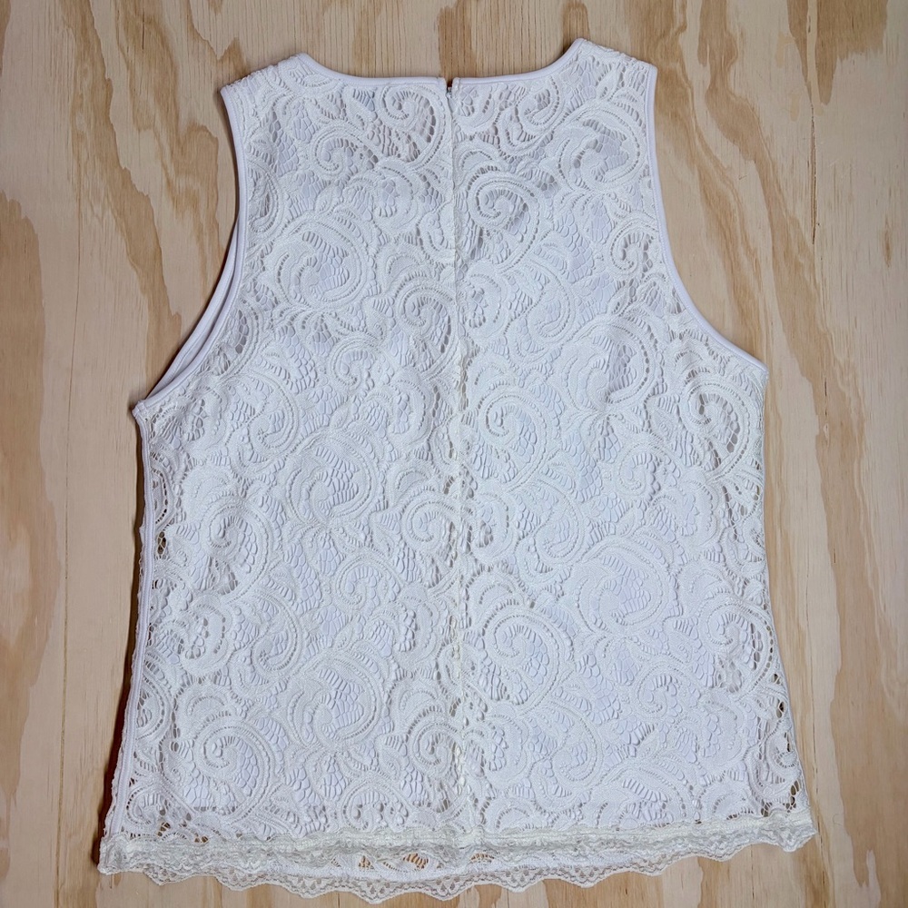 Adrianna Papell White Lace Sleeveless Blouse XL Scalloped Hem Top - Picture 3 of 8